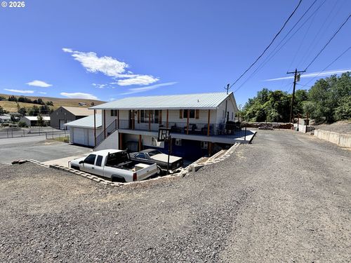 325 W Linden Way, Heppner, OR, 97836 | Card Image