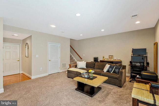 42076 Byrnes View Ter, Townhouse with 3 bedrooms, 4 bathrooms and null parking in ALDIE VA | Image 37