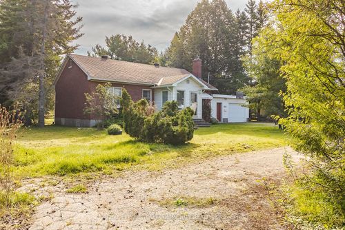 928 Great Northern Rd, Sault Ste. Marie, ON, P6B0B6 | Card Image