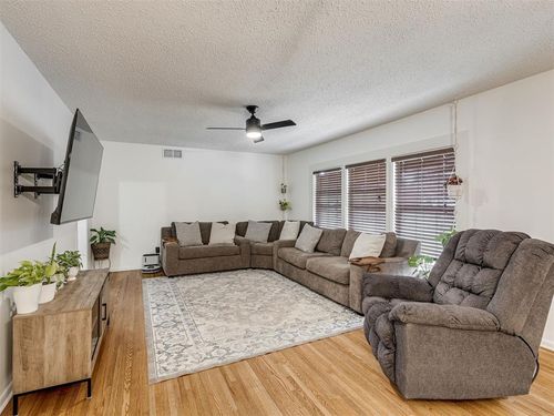 2312 N Key Blvd, Midwest City, OK, 73110-4618 | Card Image