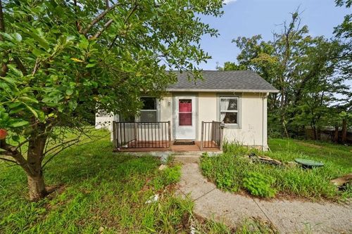 103 Ash St, Excelsior Springs, MO, 64024-2470 | Card Image