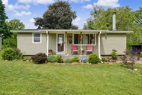 706 Gholson St, Knoxville, IA, 50138-3029 | Card Image
