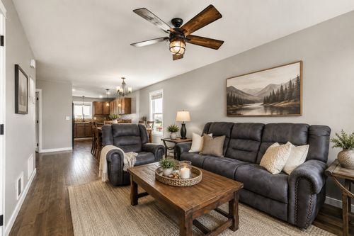 111 Looking Glass Ave, Kalispell, MT, 59901-7165 | Card Image