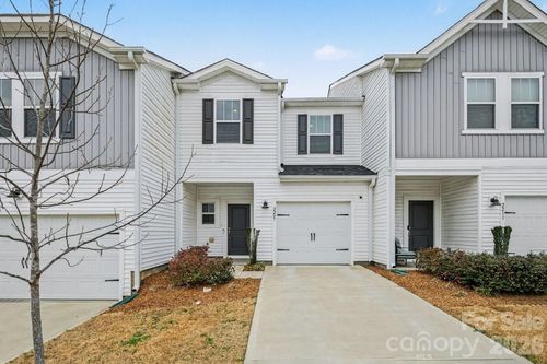 2207 Belterra Dr, Charlotte, NC, 28216-1396 | Card Image
