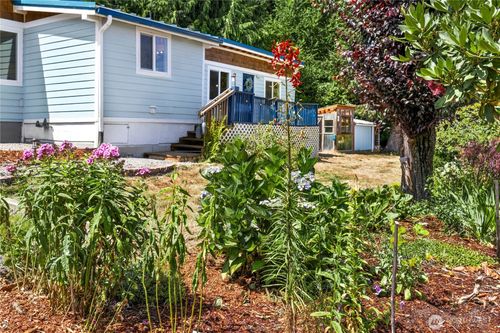 110 W Maple St, Port Ludlow, WA, 98365-9268 | Card Image