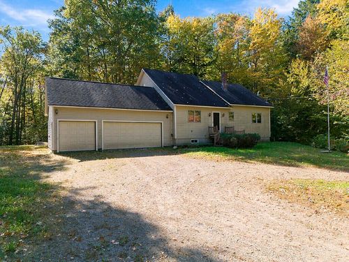 40 Reed Rd, Windsor, ME, 04363-3438 | Card Image