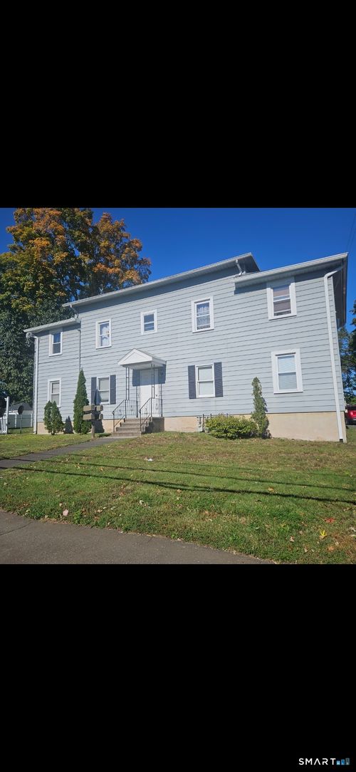 13 George St, West Haven, CT, 06516-3747 | Card Image
