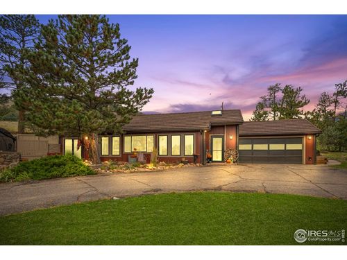 123 Mohawk Rd, Lyons, CO, 80540-8111 | Card Image