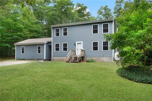 219 Fenner Hill Rd, Hope Valley, RI, 02832-1230 | Card Image