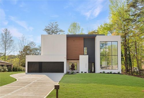 3270 Lee St Se, Smyrna, GA, 30080-4403 | Card Image