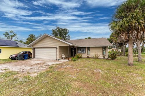 880 Van Gogh Rd, ENGLEWOOD, FL, 34223-2751 | Card Image