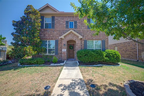 9220 Remington Dr, Aubrey, TX, 76227-1221 | Card Image