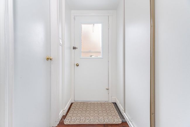 9 Pluto Dr, House attached with 4 bedrooms, 3 bathrooms and 2 parking in Brampton ON | Image 12