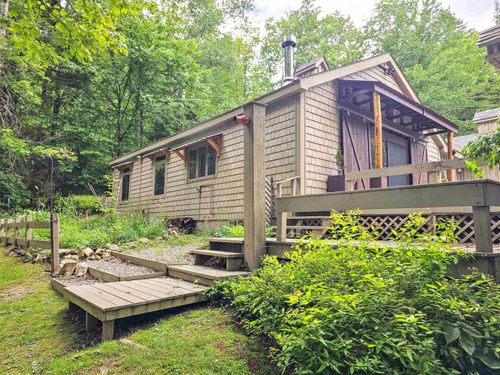 60 E Brook Xing, Wilmington, VT, 05363-8832 | Card Image