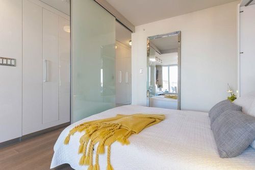 910-189 Keefer St, Vancouver, BC, V6A0C8 | Card Image