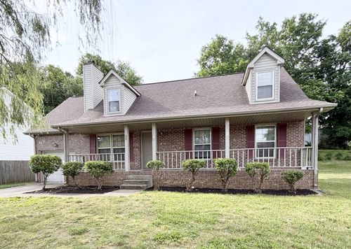 482 Bamburg Dr, Clarksville, TN, 37040-6580 | Card Image
