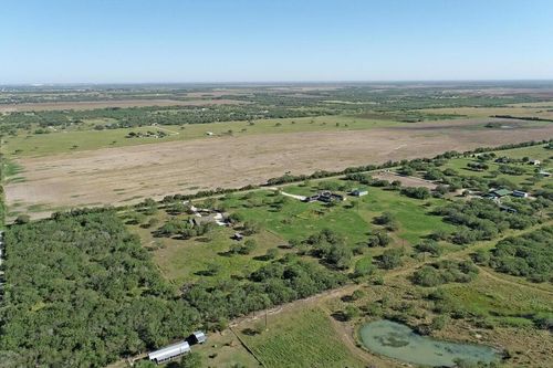 8 Cr 2215, Kingsville, TX, 78363 | Card Image