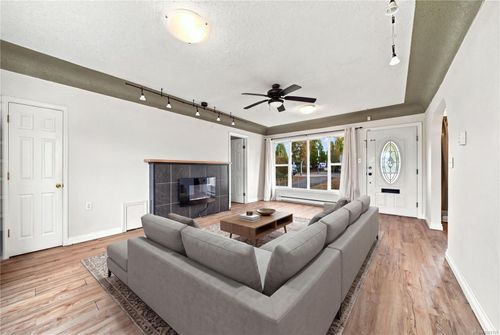 141 Jensen Ave E, Parksville, BC, V9P0A7 | Card Image