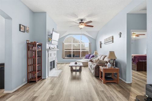 763 Winding Oak Bnd, Lake Dallas, TX, 75065-2210 | Card Image