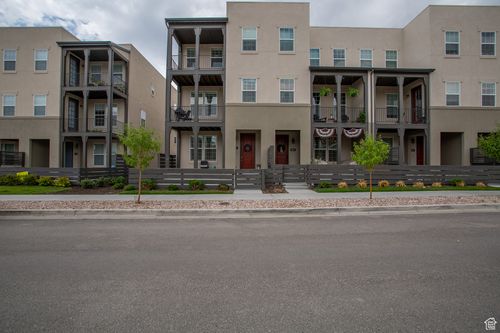 7051 Owen Ln, South Jordan, UT, 84009 | Card Image