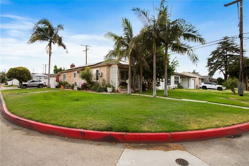 8802 Stamps Rd, Downey, CA, 90240-2321 | Card Image