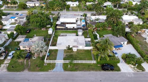 29125 Indiana Rd, Homestead, FL, 33033-2733 | Card Image