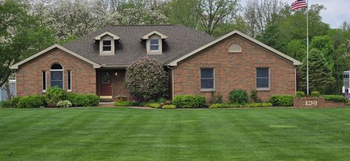 9421 Winchester Road, Groveport, OH, 43125 | Card Image