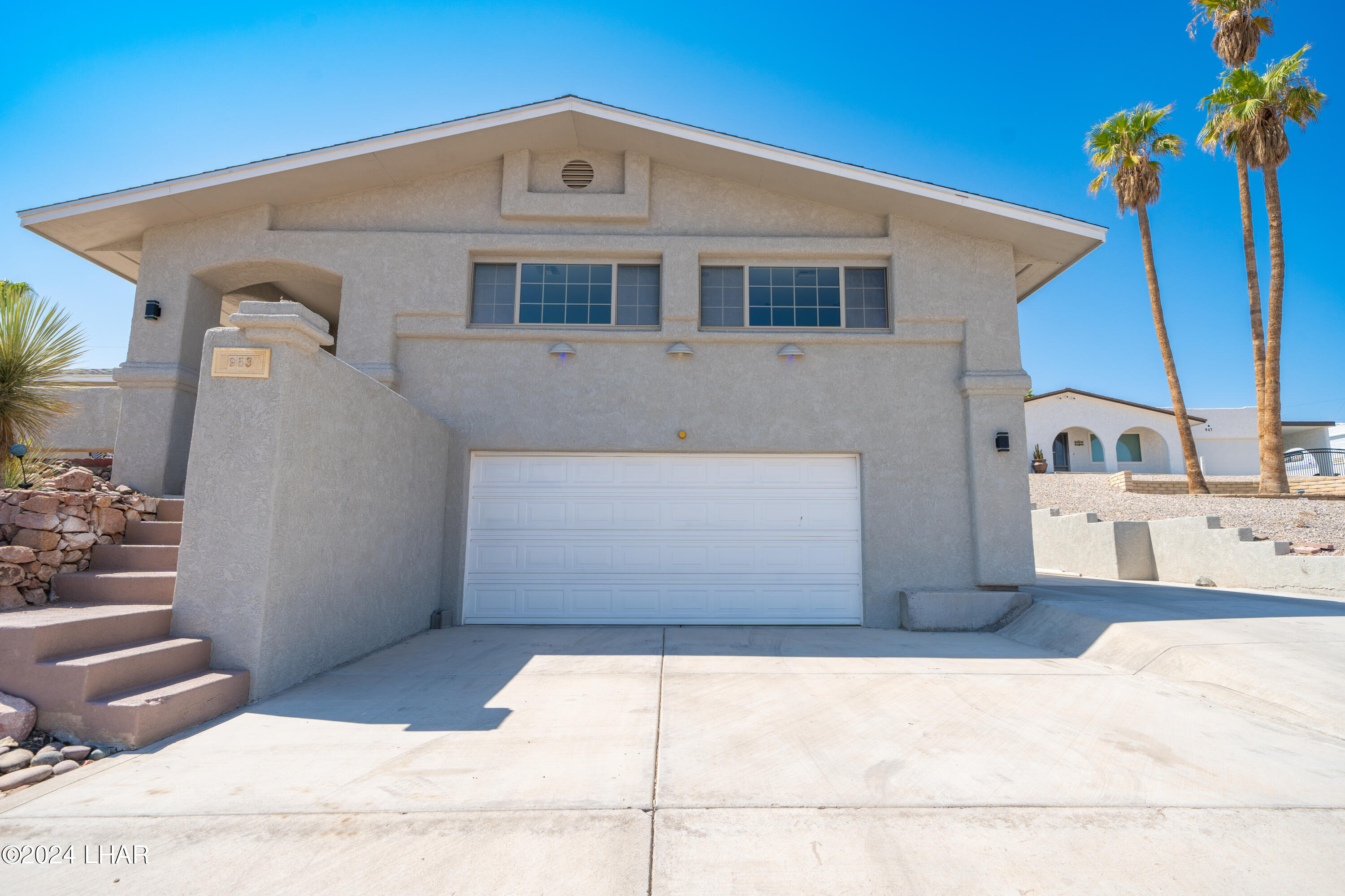 Paso Dr, Lake Havasu City, AZ 86406