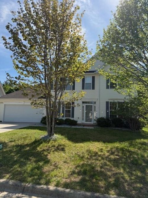 4604 Ridgefall Rd, Greensboro, NC, 27410-9747 | Card Image