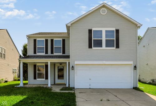 8411 Centenary Dr, Camby, IN, 46113-8008 | Card Image