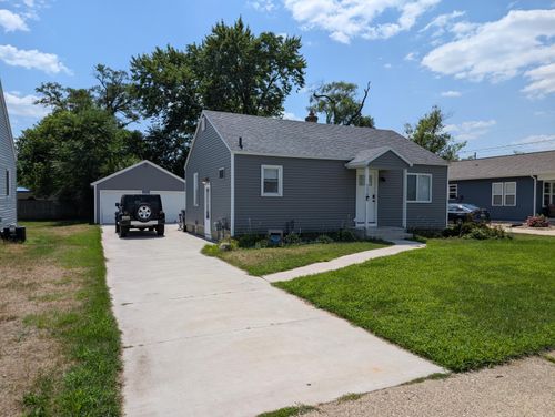 154 Wadsworth St Sw, Wyoming, MI, 49548-3134 | Card Image