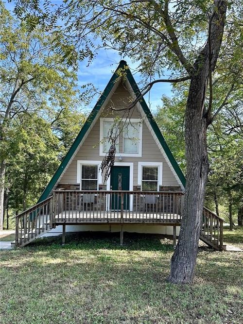 97 W Sugar Lake Dr, Mound City, KS, 66056 | Card Image