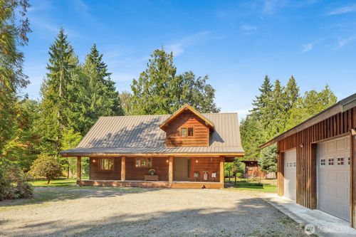 5412 Ershig Rd, Bow, WA, 98232-9670 | Card Image