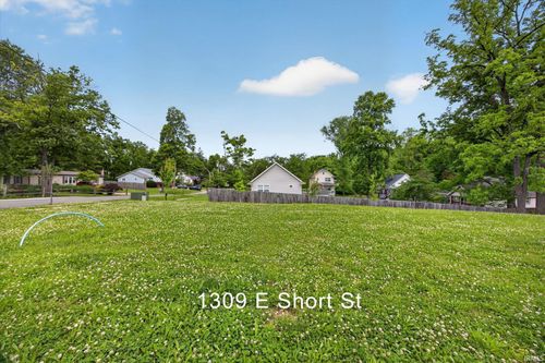 1309 E Short St, Bloomington, IN, 47401-6724 | Card Image