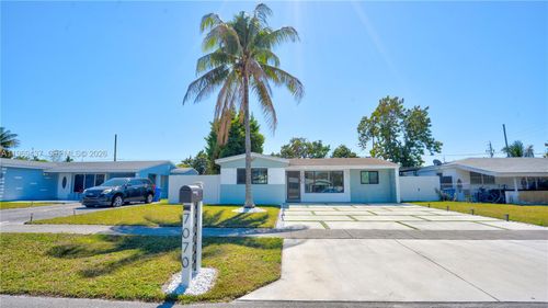 7070 Sw 26th Ct, Miramar, FL, 33023-3751 | Card Image