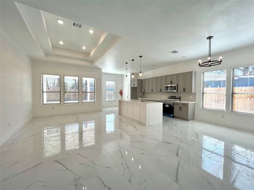 10127 Grover Ln, Houston, TX, 77041-6113 | Card Image