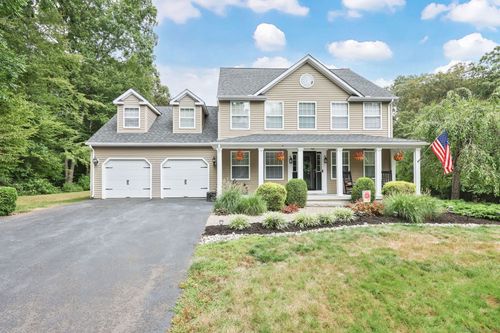 95 Derek Dr, Tolland, CT, 06084-2631 | Card Image