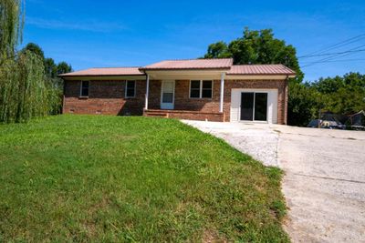 105 Lance St, House other with 3 bedrooms, 1 bathrooms and null parking in Mc Minnville TN | Image 1