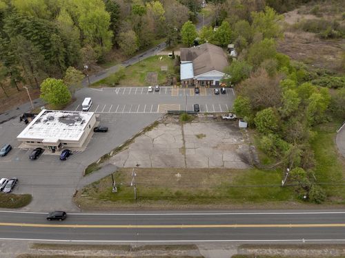 184 West St, Ware, MA, 01082-1442 | Card Image