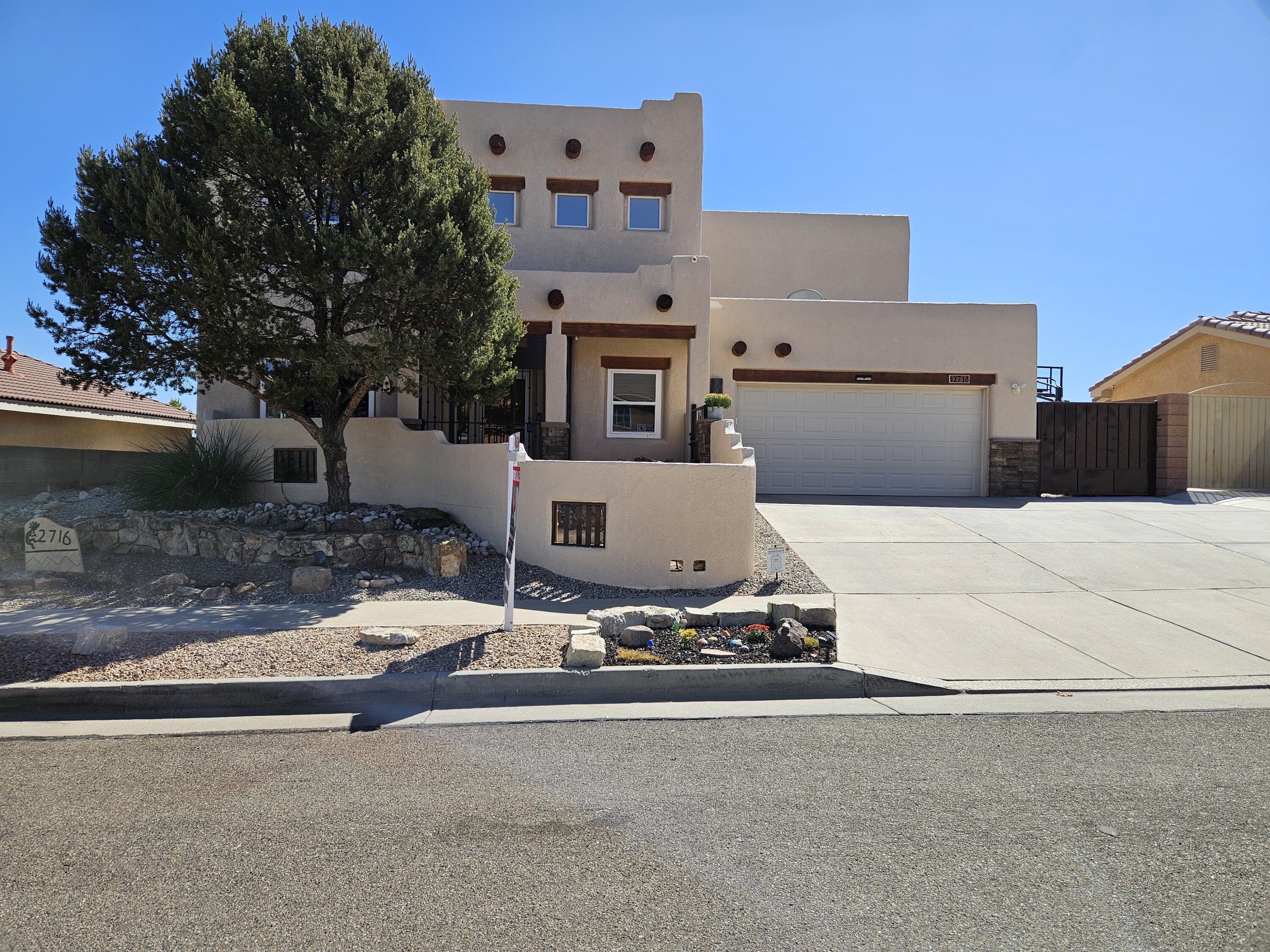 Monument Dr, Albuquerque, NM 87120