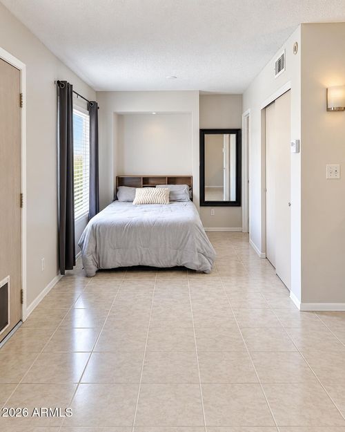 2107-4730 W Northern Ave, Glendale, AZ, 85301-1584 | Card Image