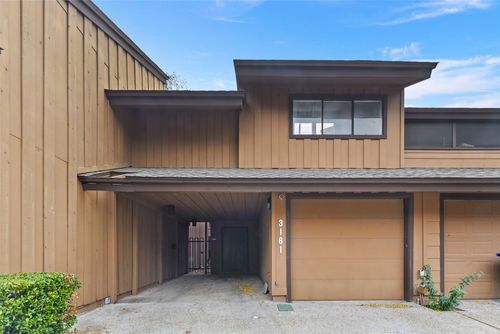 3161 Golden Oak, Farmers Branch, TX, 75234-2337 | Card Image