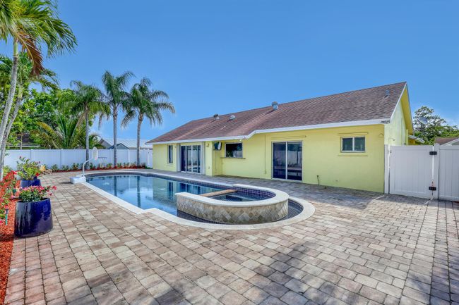5053 Ouachita Dr, House other with 3 bedrooms, 2 bathrooms and null parking in Lake Worth FL | Image 38