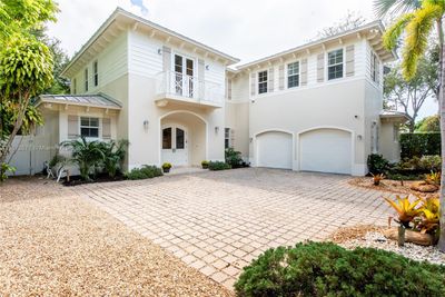 7637 Sw 59th Ct, House other with 6 bedrooms, 5 bathrooms and null parking in South Miami FL | Image 1