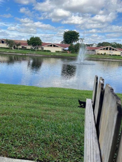 b-4423 Woodstock Dr, West Palm Beach, FL, 33409-2924 | Card Image