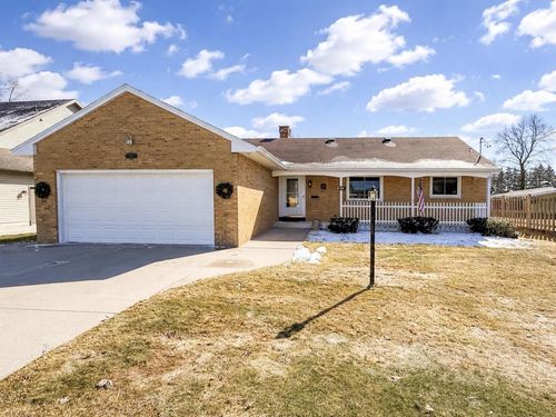 2515 17th Avenue, Menominee, MI, 49858 | Card Image