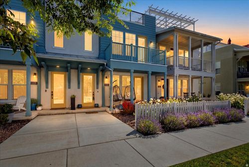 11123 S Kestrel Rise Rd, South Jordan, UT, 84009-5167 | Card Image