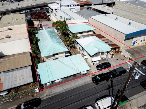 1611 Kahai St, Honolulu, HI, 96819-3914 | Card Image