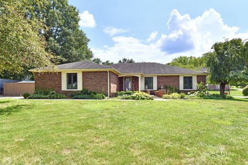 1023 Pendle Hill Ave, Pendleton, IN, 46064-9121 | Card Image