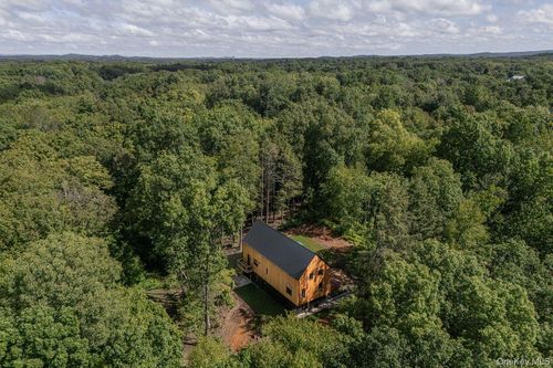 4 Sarah Ct, Rhinebeck, NY, 12572-2144 | Card Image